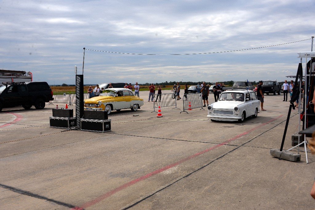 ../Images/VW Bus Festival Berlin 2019 155.jpg